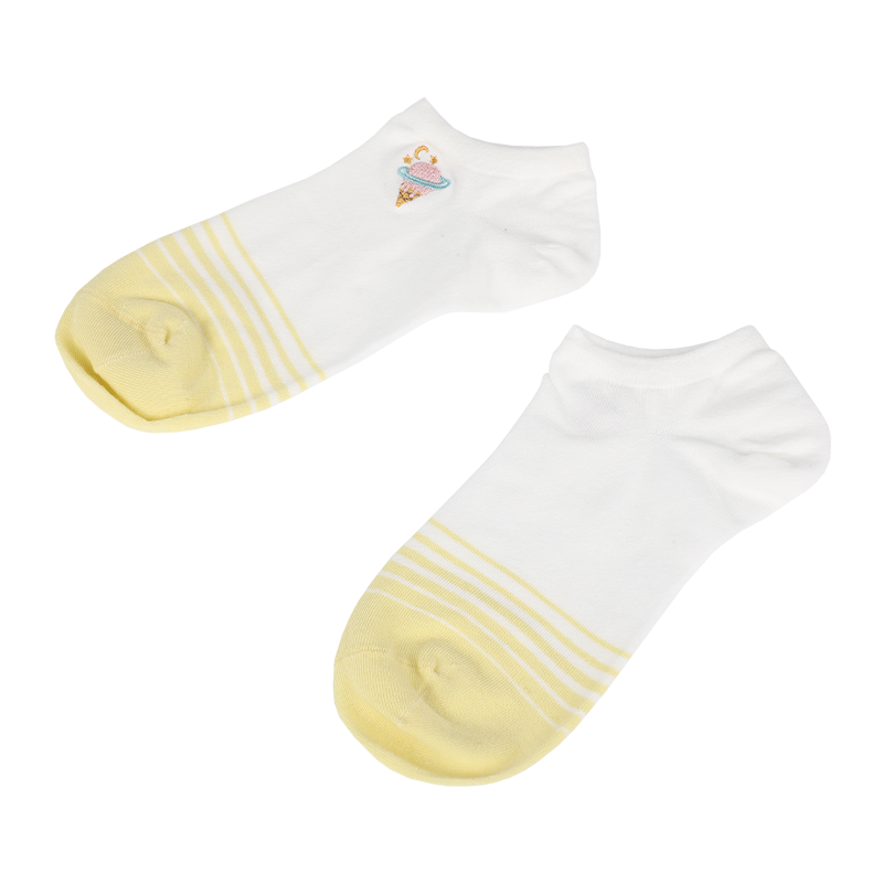 Groothandel op maat gemaakte klassieke laag uitgesneden enkelsneakersokken voor dames met geborduurde kousen