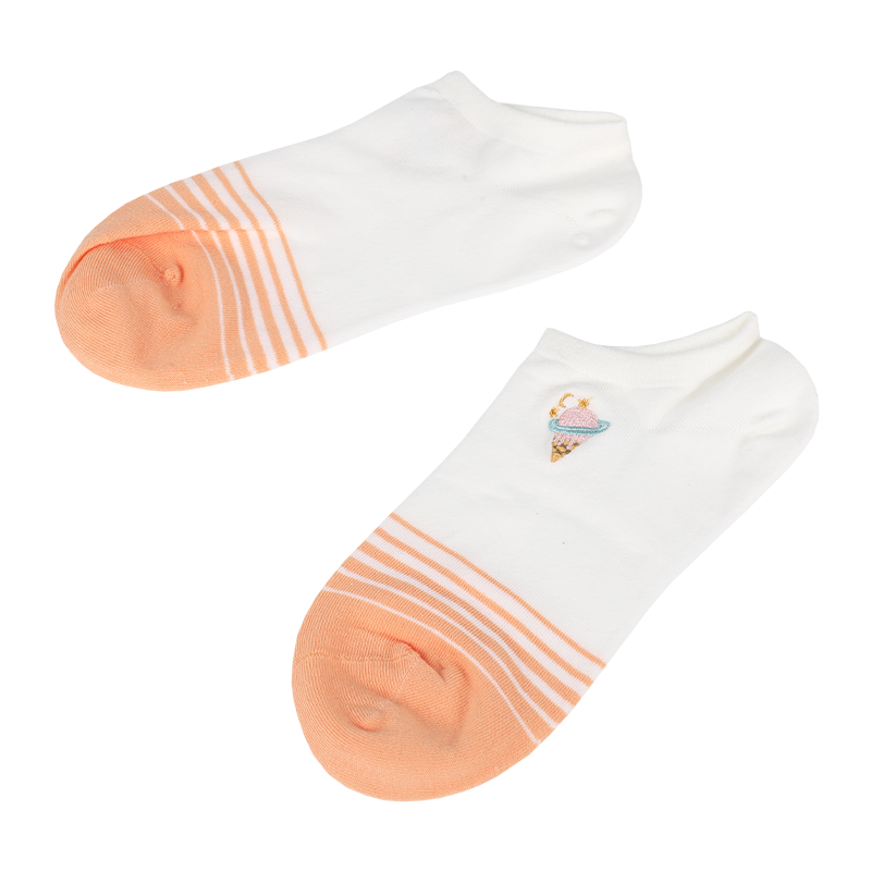Groothandel op maat gemaakte klassieke laag uitgesneden enkelsneakersokken voor dames met geborduurde kousen