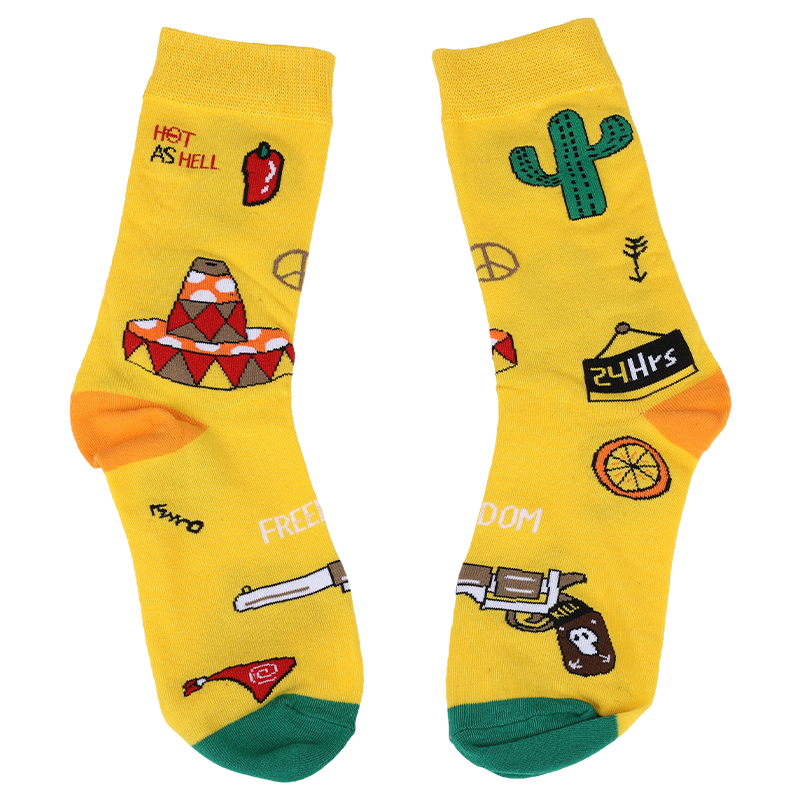 Passen bij de esthetiek van je kledingcollectie unisex anime cartoon casual dry-fit crew sokken, gemaakt van hoogwaardig katoen, dus sokken zijn zacht, comfortabel, duurzaam, ademend en warm.