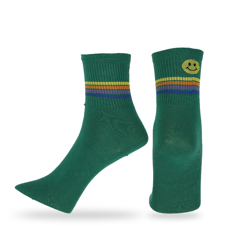 Casual, geklede of aangepaste emoji-gezichtspatroon streetwear-sokken gemaakt van hoogwaardige gekamde katoenen heren klassieke kwartsokken met smileypatroon en strepen