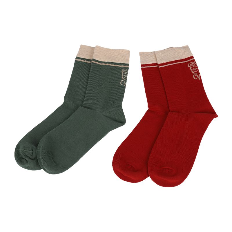Op maat gemaakte high-end herensokken met modepatroon voor dagelijks wandelen, gemaakt van hoogwaardig katoen, dus sokken zijn zacht, comfortabel, duurzaam, ademend en warm.